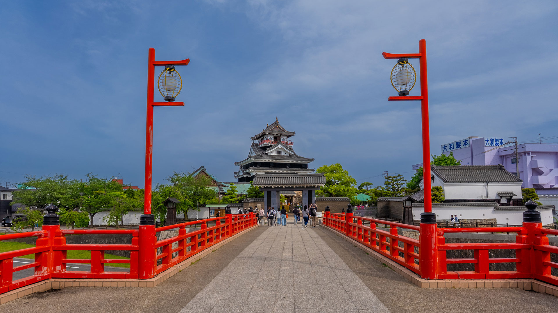 春の清洲城1