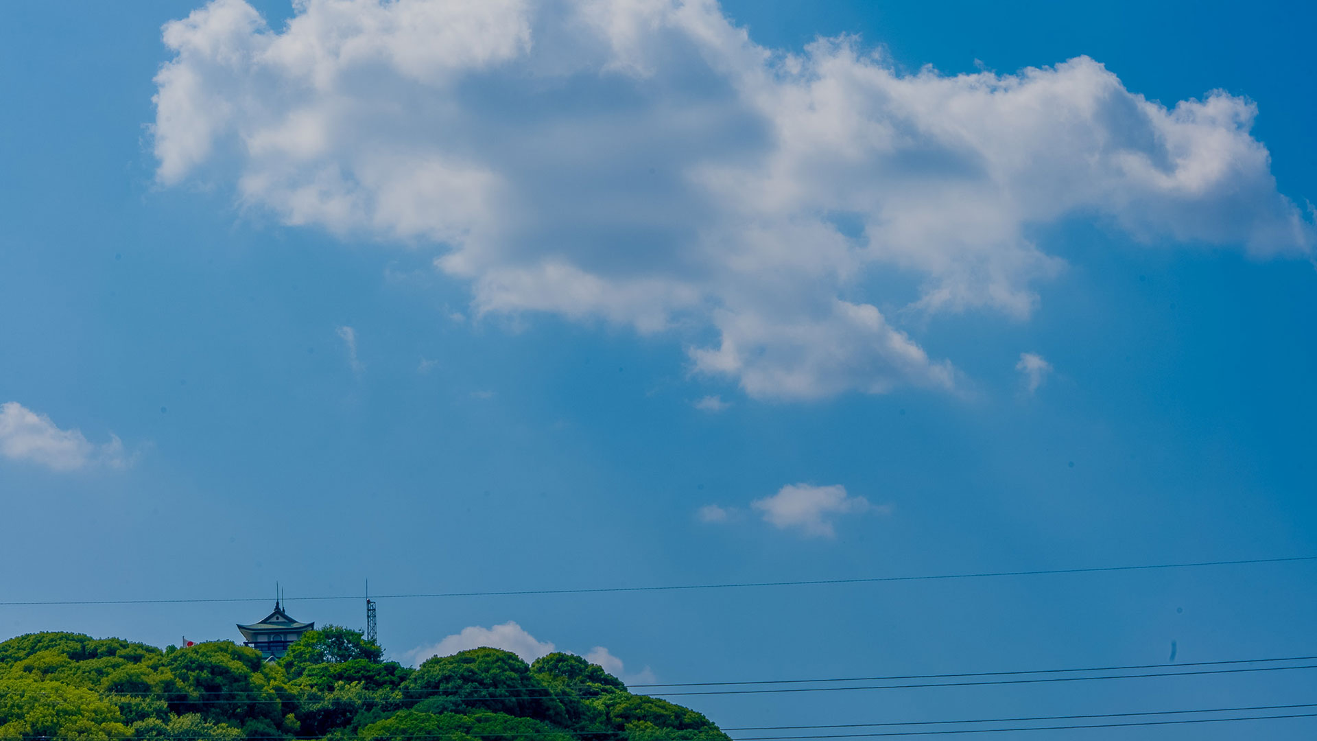 夏の小牧山城10