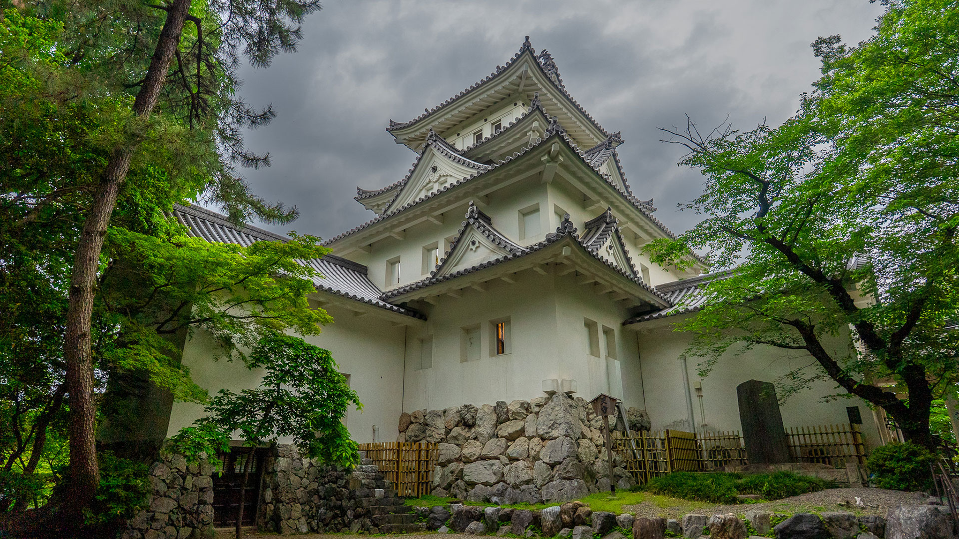 春の大垣城3