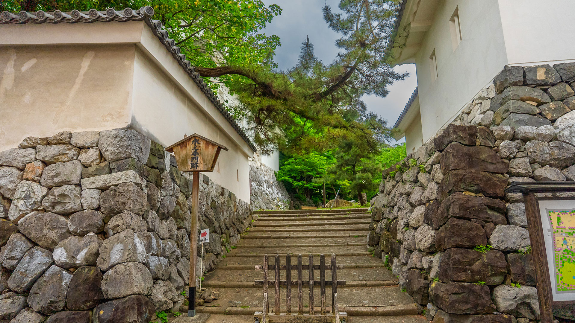 春の大垣城9