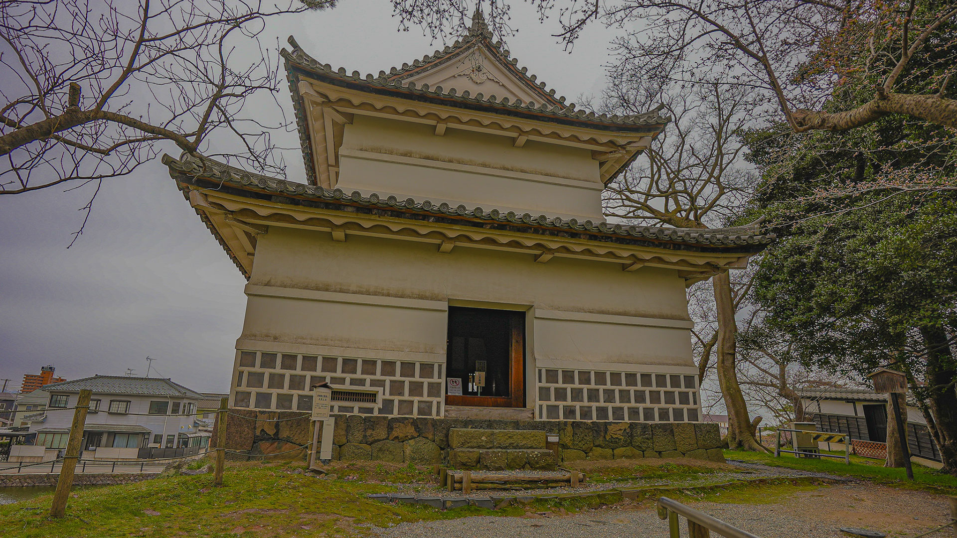 春の新発田城10