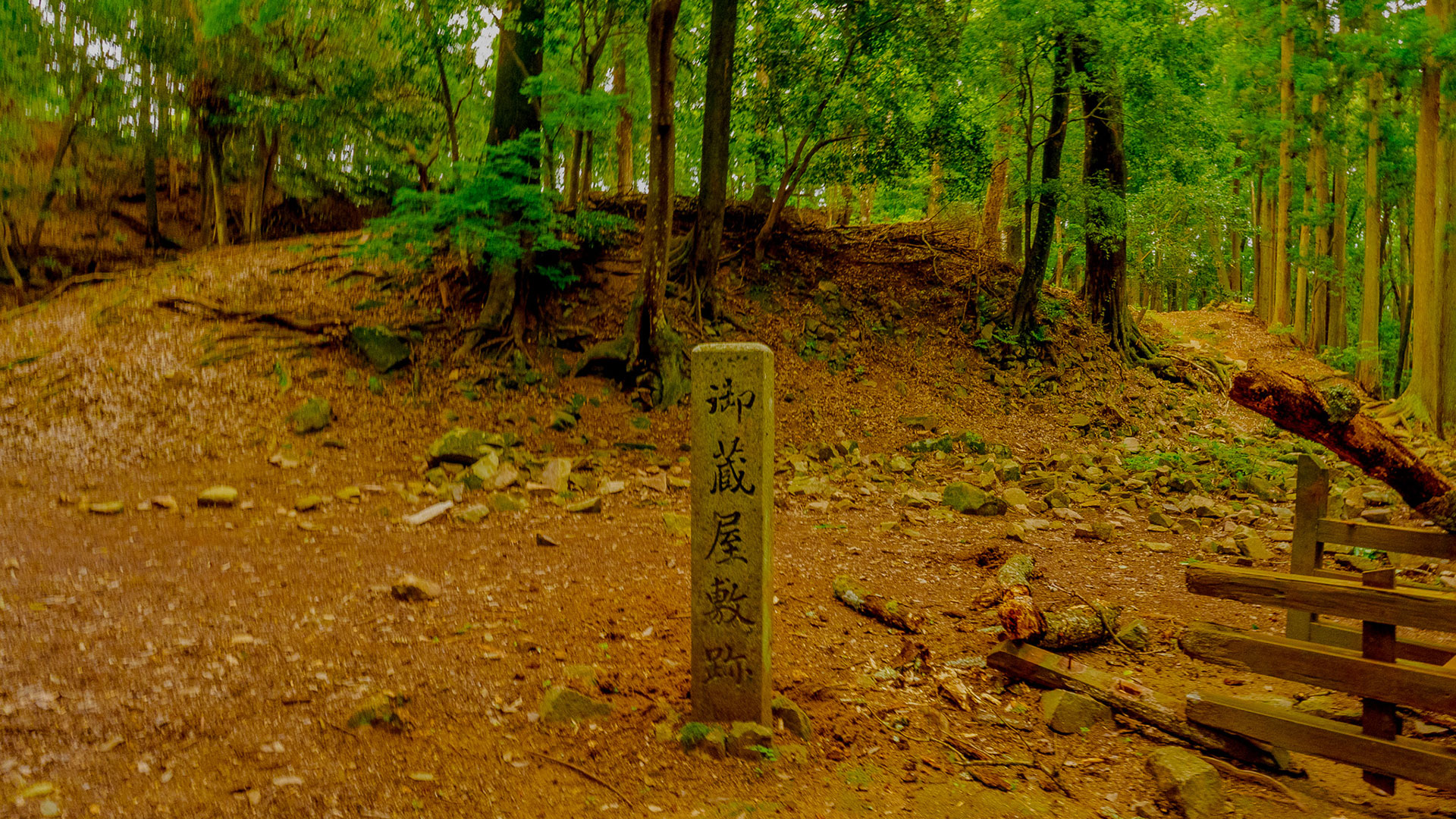 夏の吉田郡山城4