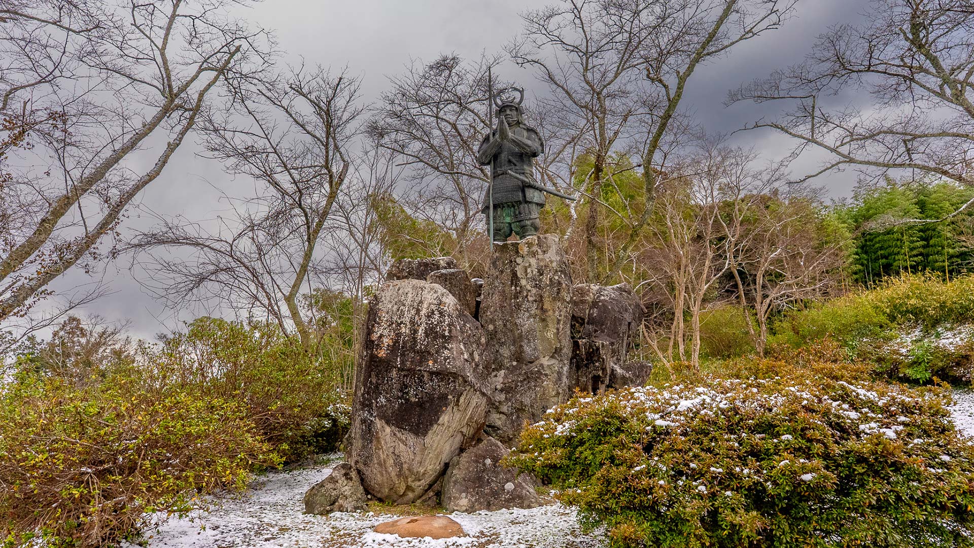 冬の月山富田城10