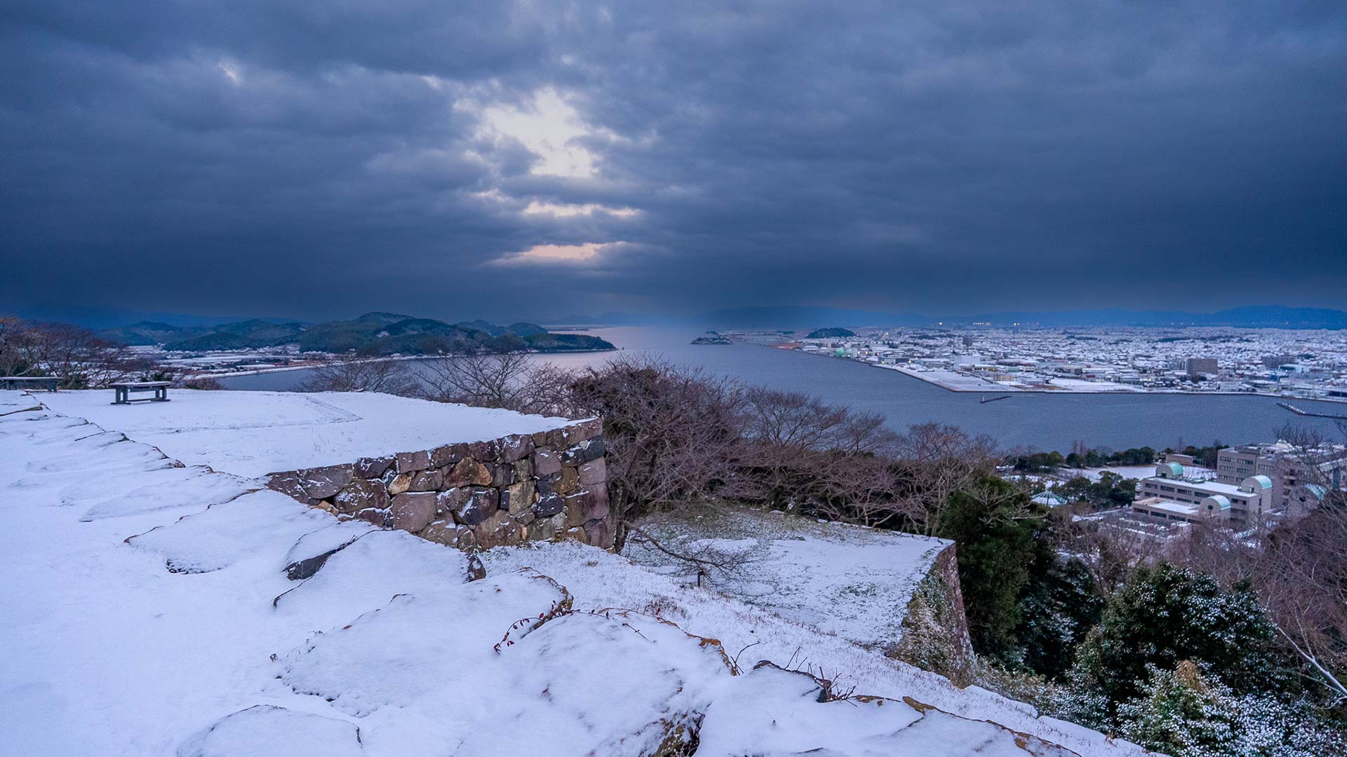冬の米子城2