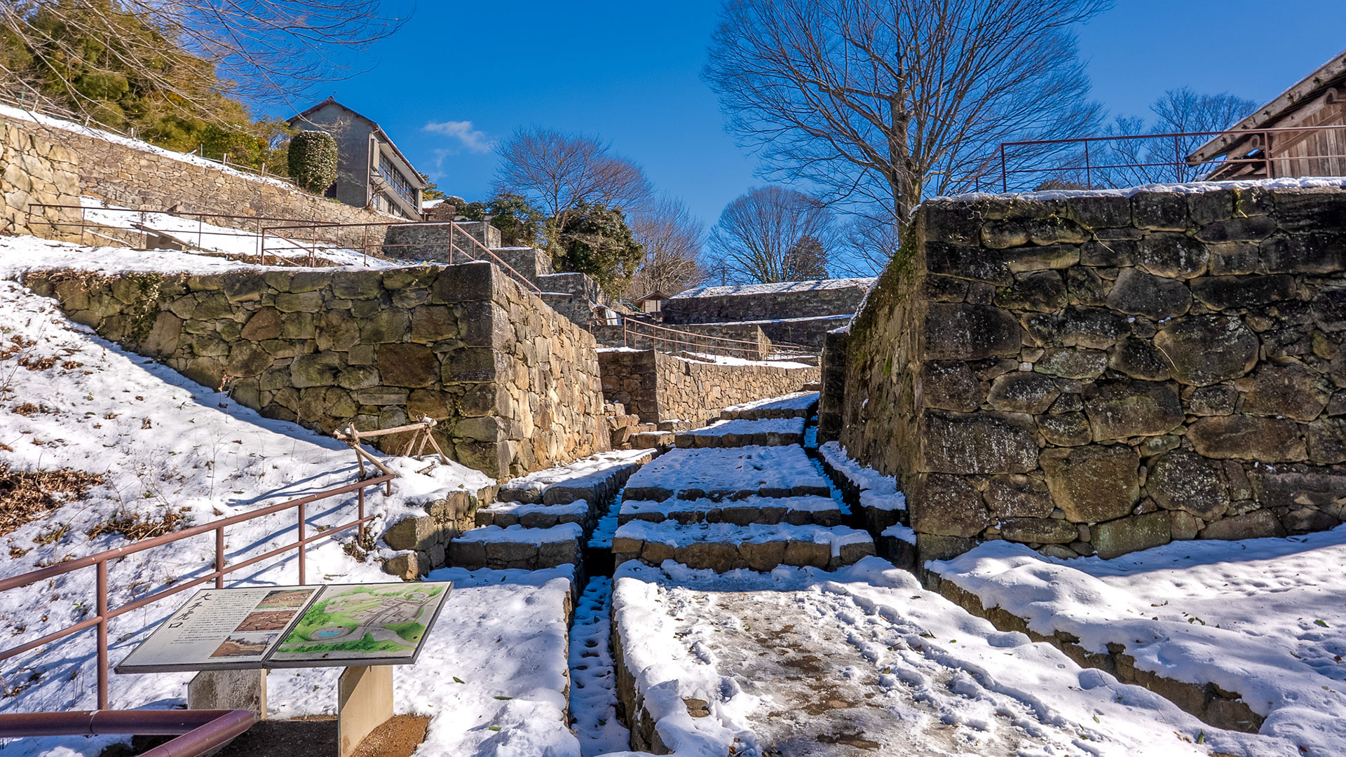 冬の新田金山城7