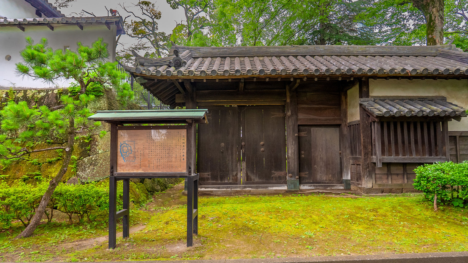夏の高崎城2