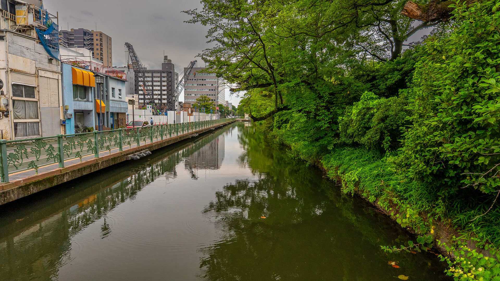 夏の高崎城10