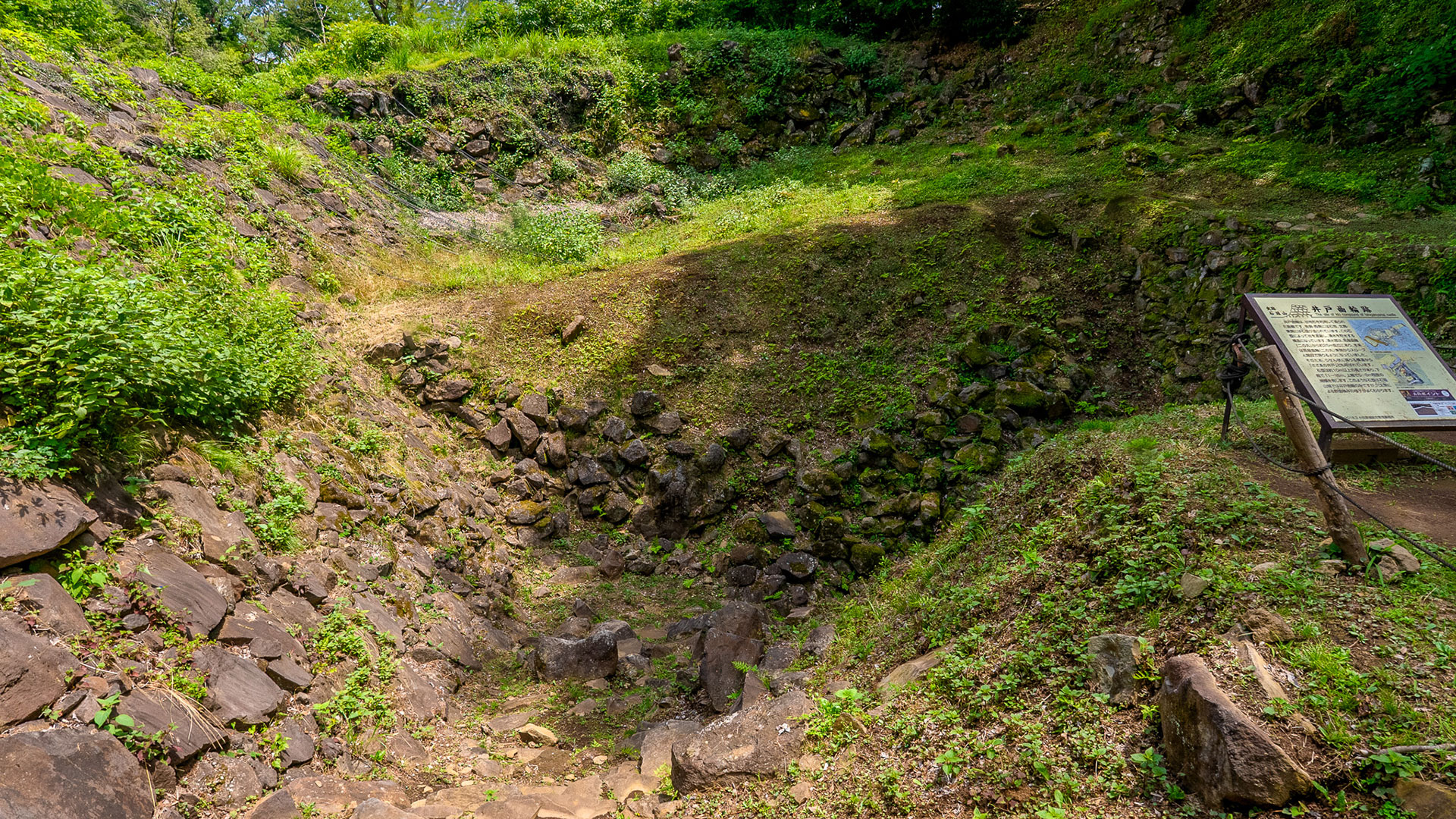 夏の石垣山城10