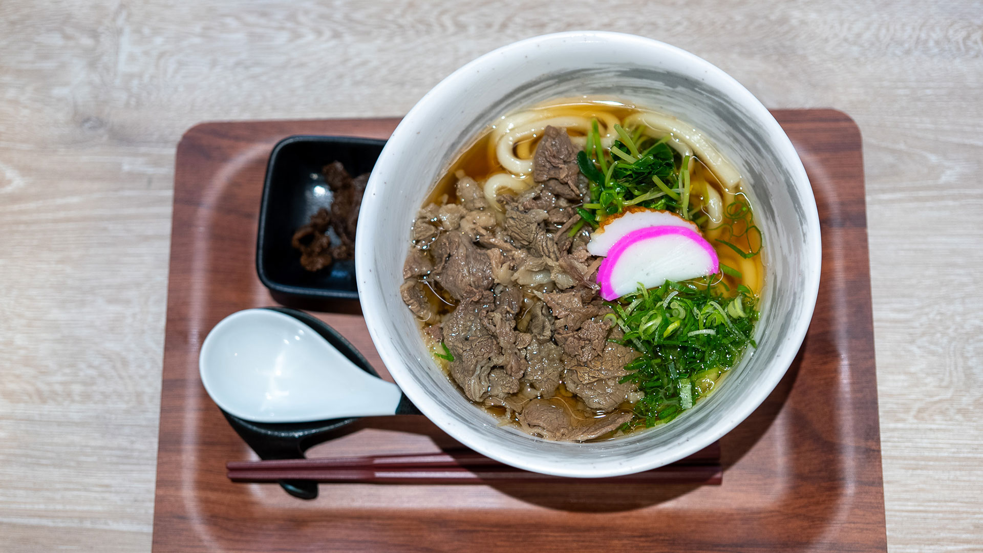 松阪牛の肉うどん2