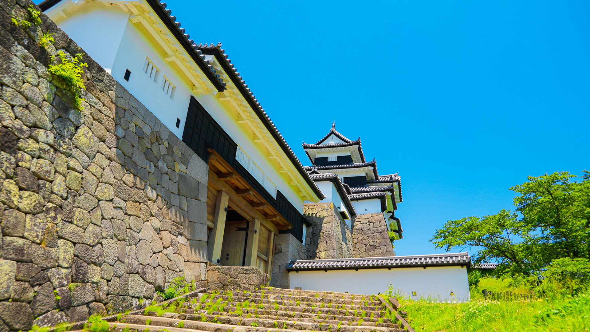 夏の白河小峰城3