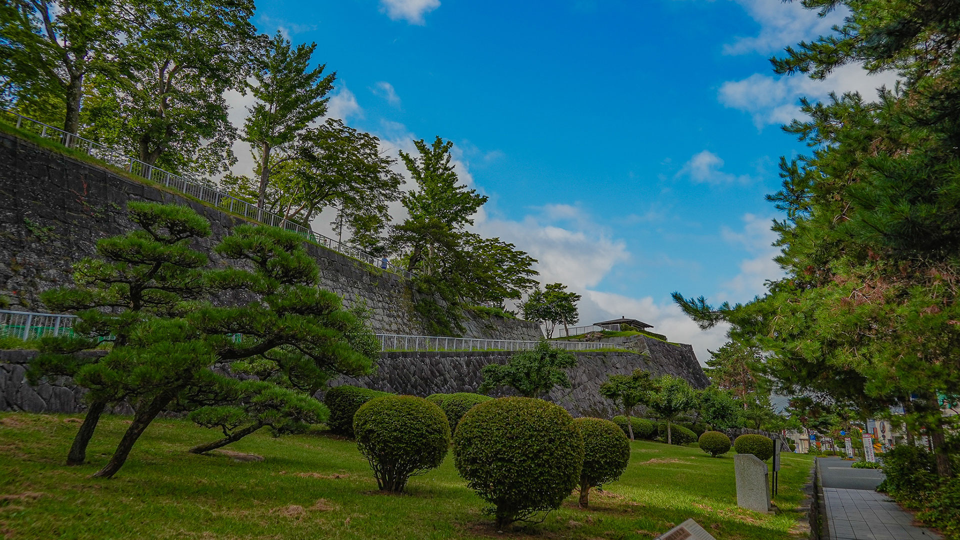 夏の盛岡城1