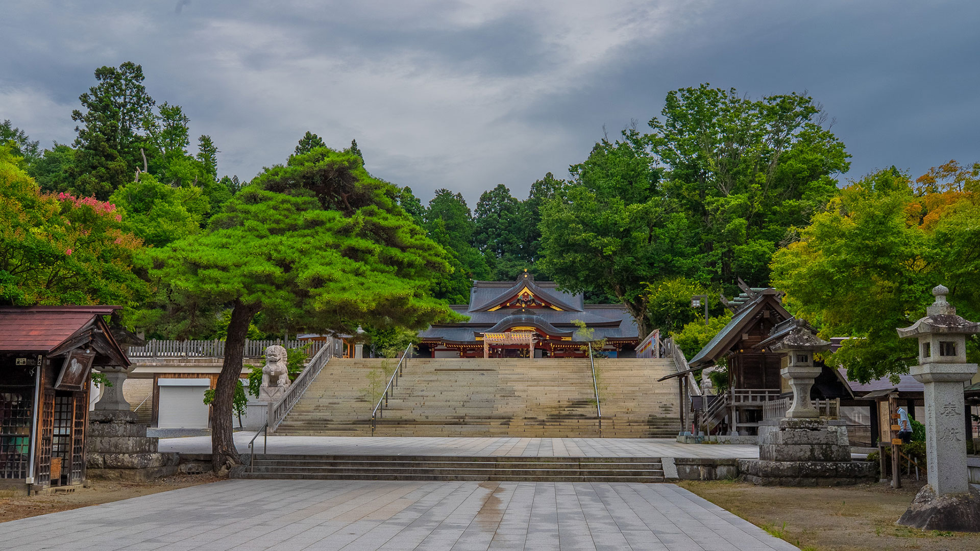 夏の盛岡八幡宮3