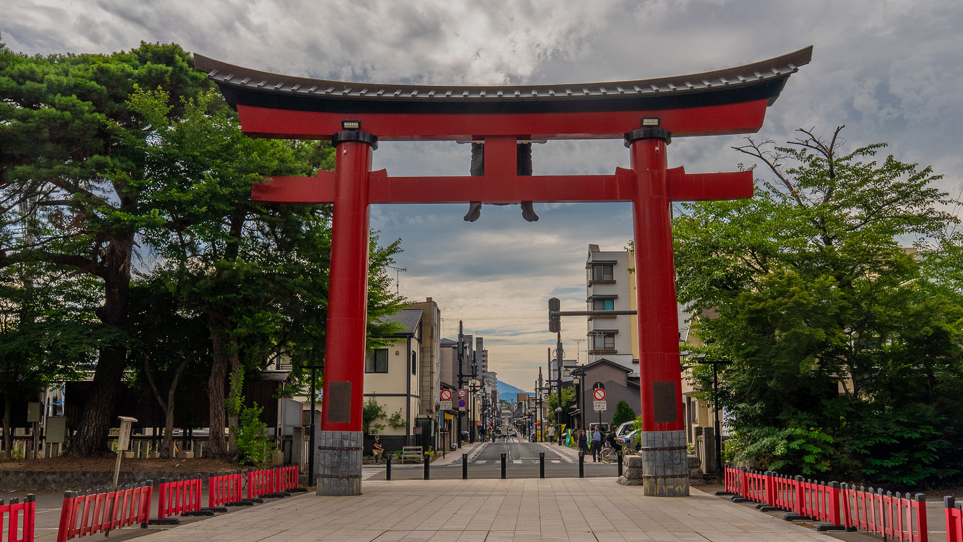 夏の盛岡八幡宮9