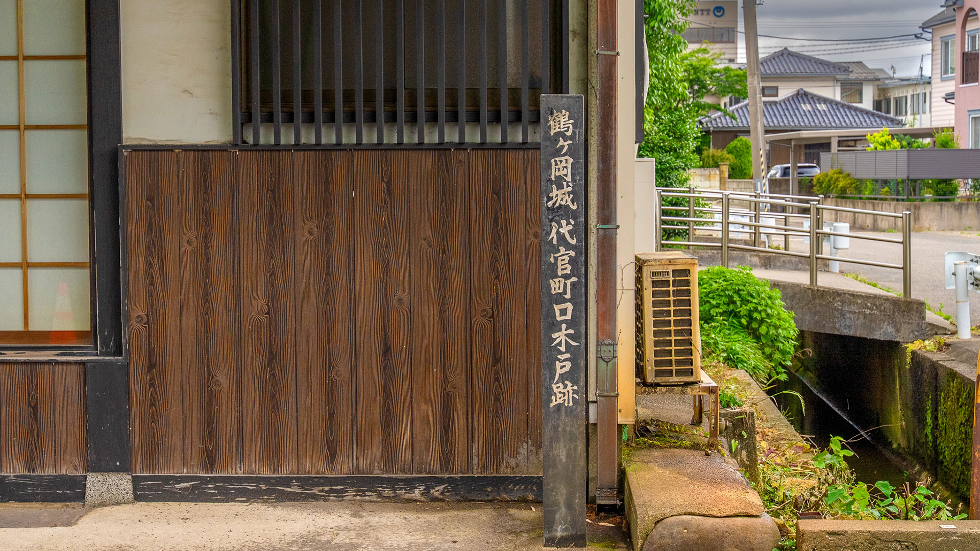 春の鶴ヶ岡城10